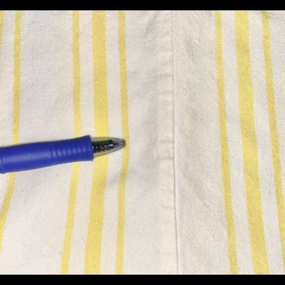 Bright Yellow Striped Blouse✨ - Picture 4 of 4